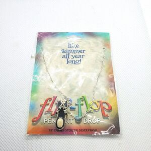NWT Flip-Flop Pendant Drop Necklace